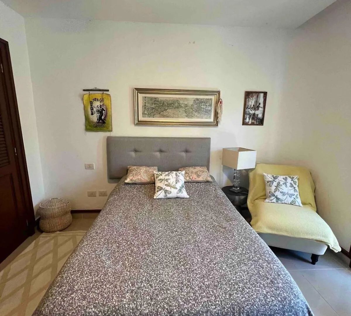Quiet 3 Bedrooms, 2 Swimming Pools, 5Th Avenue, The Sea Is Nearby! Playa del Carmen Mexiko