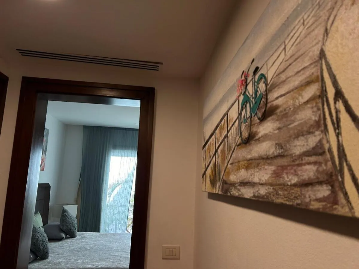 Quiet 3 Bedrooms, 2 Swimming Pools, 5Th Avenue, The Sea Is Nearby! Playa del Carmen Mexico